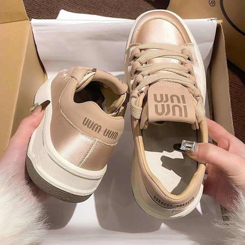Product Introduction of Stylish White Shoes for Women in Spring 2024 11
