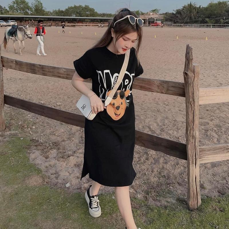 Đầm suông nữ cánh dơi cổ tròn túi eo hoạt tiết gấu vải Thun Cotton Women