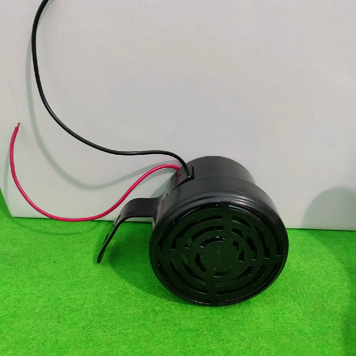 còi chó sủa oto xe máy. còi tiếng động vật điện 12v 24v dùng chung   làm còi lùi. còi cảnh báo Phụ Tùng