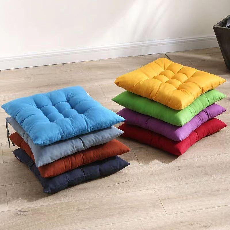 Product Introduction of Thickened butt cushion, special chair cushion for bedroom, detachable and washable simple design, suitable for office chairs, comfortable hip cushion, enhance sitting experience 8