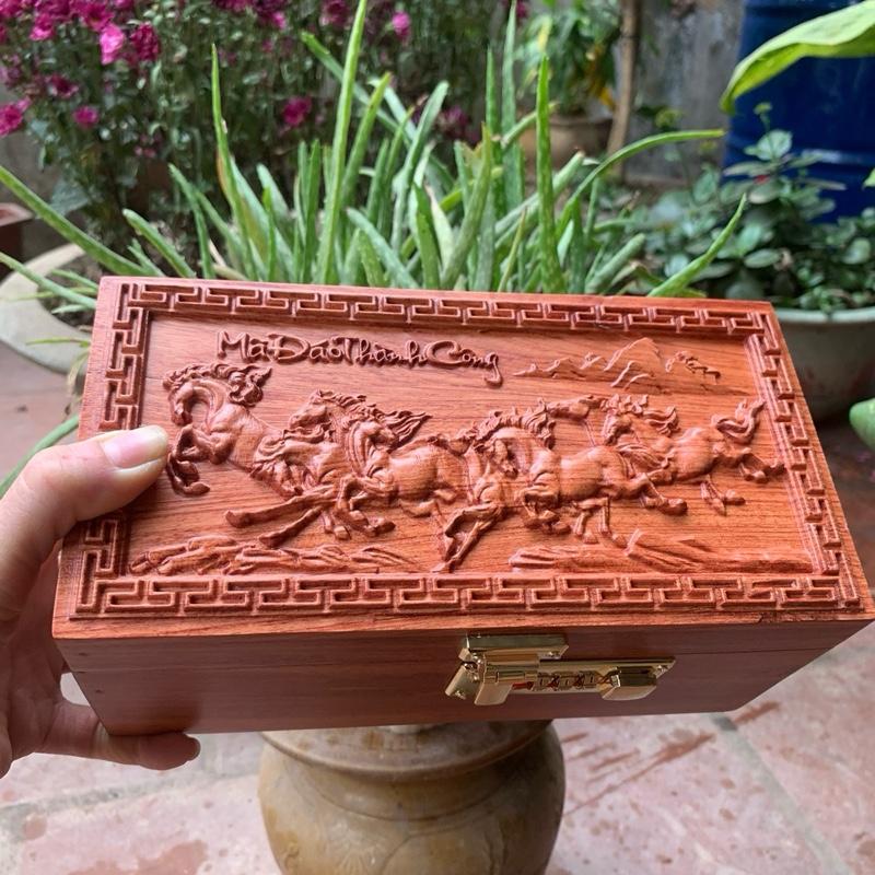  Hộp tiết kiệm gỗ hương có khóa Bảo mật Đựng Tiền Ống Heo Đồ Gỗ Dũng Tuyến. 