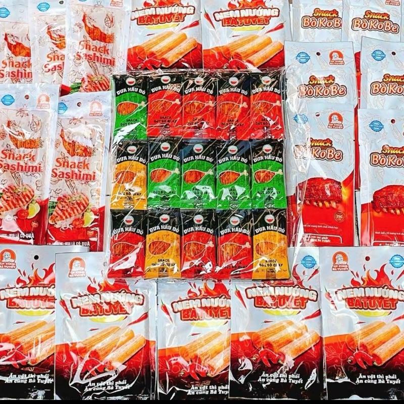 Combo 90 gói ăn vặt Bà Tuyết: 60 đùi bò quay 10 bò Kobe 10 Snack Sashimi 10 Snack nem nướng phên. Ăn vặt Bà Tuyết