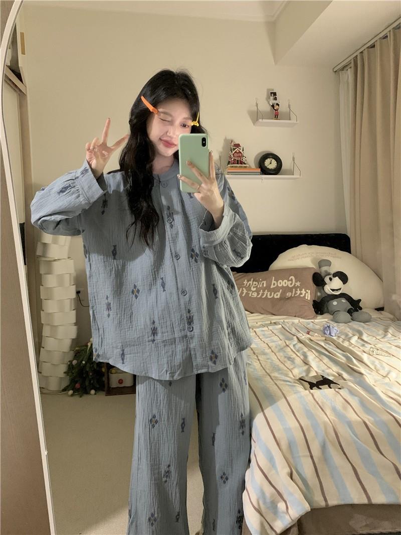 Product Introduction of Bộ Đồ Ngủ Ins Thiết Kế Hình Thoi Màu Xám Và Xanh Dương Ấm Áp Dành Cho Nữ Hàng Mới Về Phong Cách Hàn Quốc Đơn Giản Đồ Mặc Ở Nhà Bộ 2 Món Women Áo Top set đồ che bụng mỡ bigsize 3