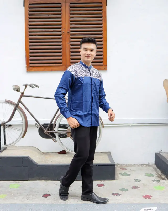 Baju Koko Elrumi lengan panjang motif Falcon kombinasi Batik Warna Putih 2