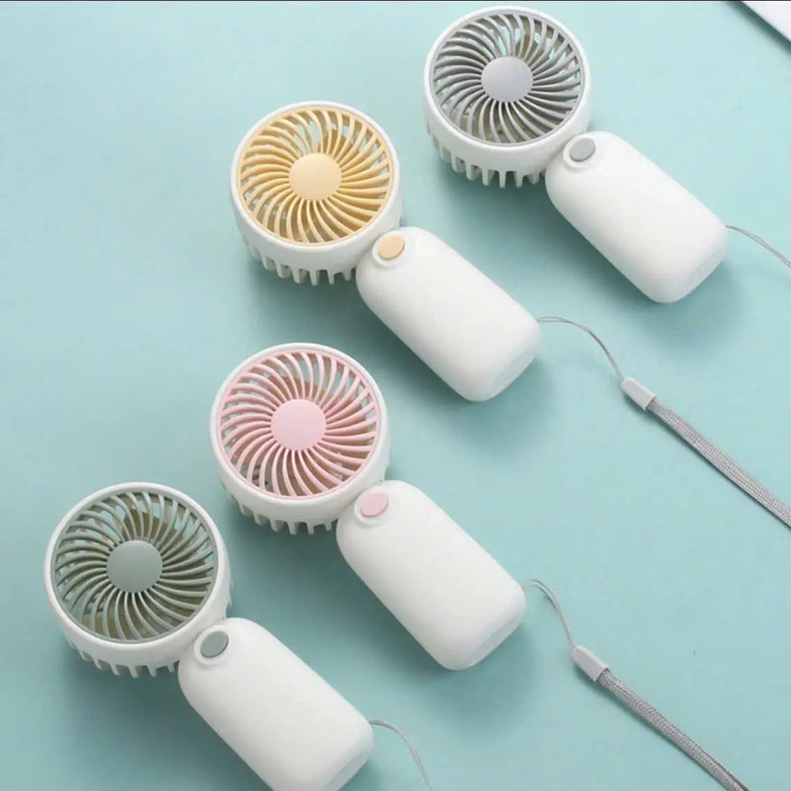 Quạt Cầm Tay Mini Đáng Yêu Dùng Pin Tiện Lợi - Quạt Cầm Tay Nhỏ Gọn Kèm Dây Treo Siêu Dễ Thương