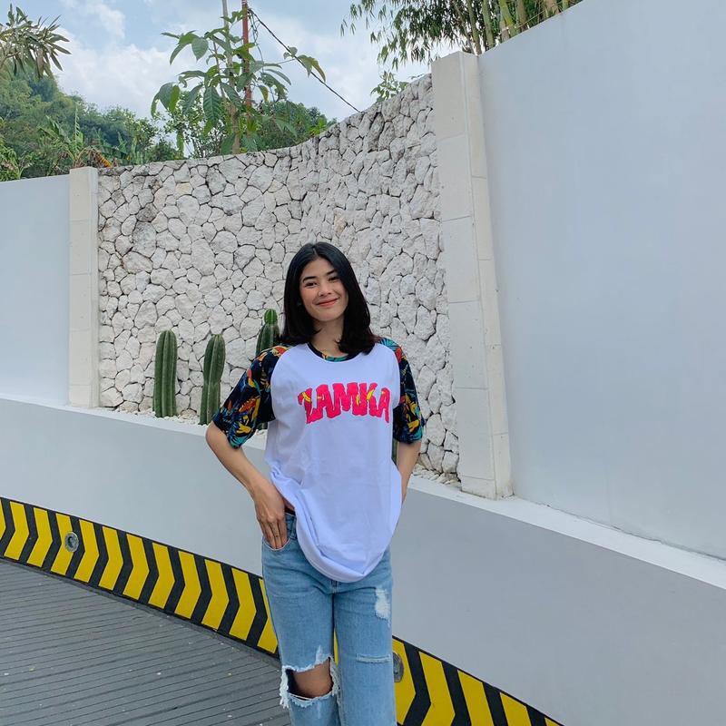 ZAMKA Kaos Distro Hawaii Putih Lengan Flower Pendek Unisex Premium - Atasan Wanita Premium Combed Nyaman Santai - Tshirt Oversized Unisex 2