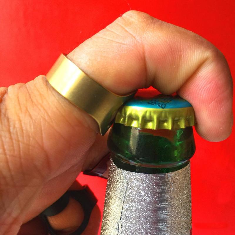 Stainless Steel Finger Ring Beer Opener, 1 Count/4 Counts Creative Beer Bottle Opener, Portable Bottle Opener for Home Kitchen 8