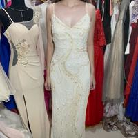 Dress Putih dengan detail manik manik - Shop | Tokopedia