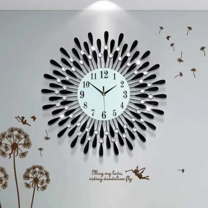 TaffHOME Jam Dinding 3D Quartz Clock Creative Luxury Diamond 38cm - H74 3