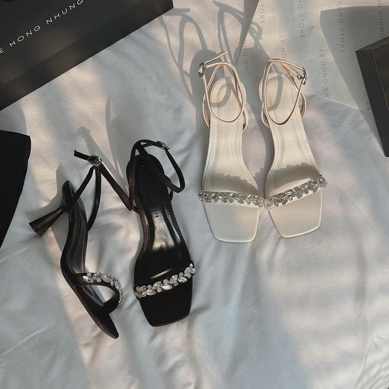  Sandal cao gót quai mảnh đính đá - Gót nhọn 8cm mũi vuông Nữ DéP 