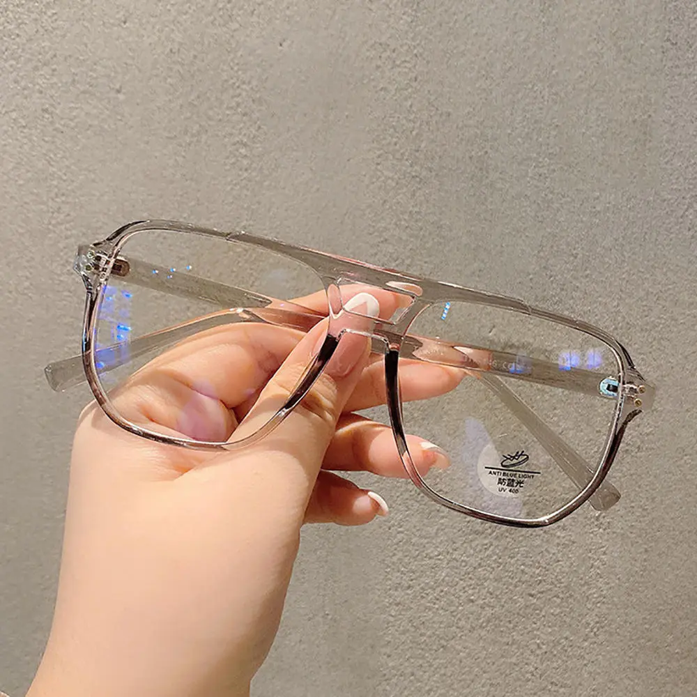 Square Computer Glasses Stylish Flat Frame Blue Light Glasses Retro Transparent Eyeglass Frame for Men Women Office Digital Screen Gaming