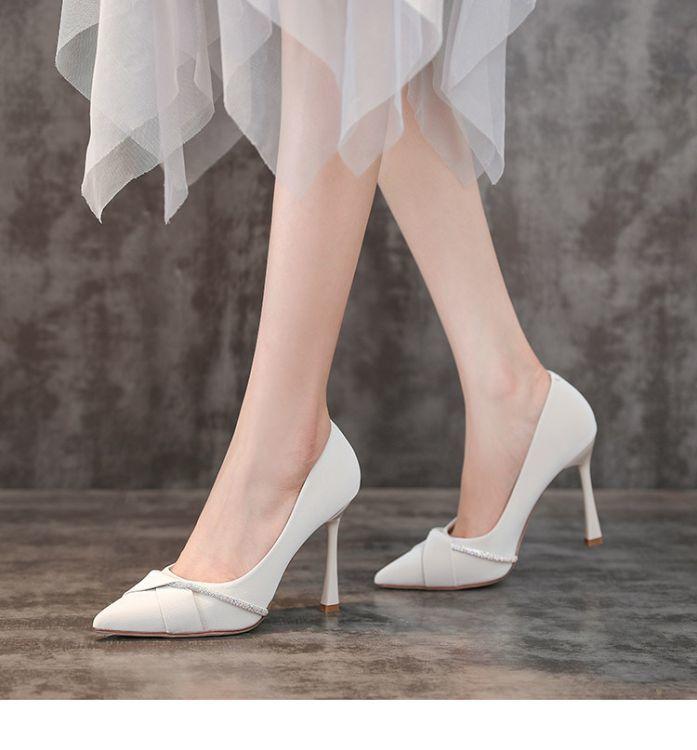Product Introduction of Giày Cao gót Kiểu Pháp, Dành Cho Nữ, Hàng Mới Về Mùa Lò Xo 2024, Thiết Kế Đám Đông, Mũi Nhọn, Cắt Thấp, Giày Cao Gót Mũi Giày Cao Gót 2