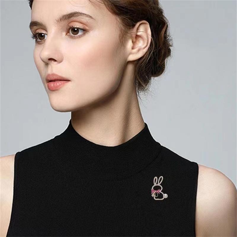 Product Introduction of Cute Cartoon Rabbit Bow Tie Brooch With Diamonds For Women, Pearl Brooch Pin, Tie Pin, Clothing, All-match 19