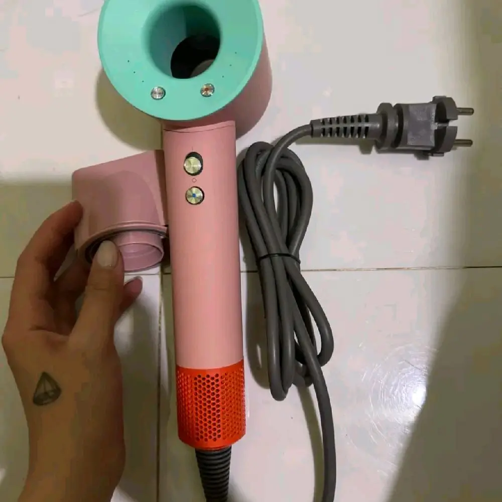 máy sấy tóc 110000 vòng, trên một phút