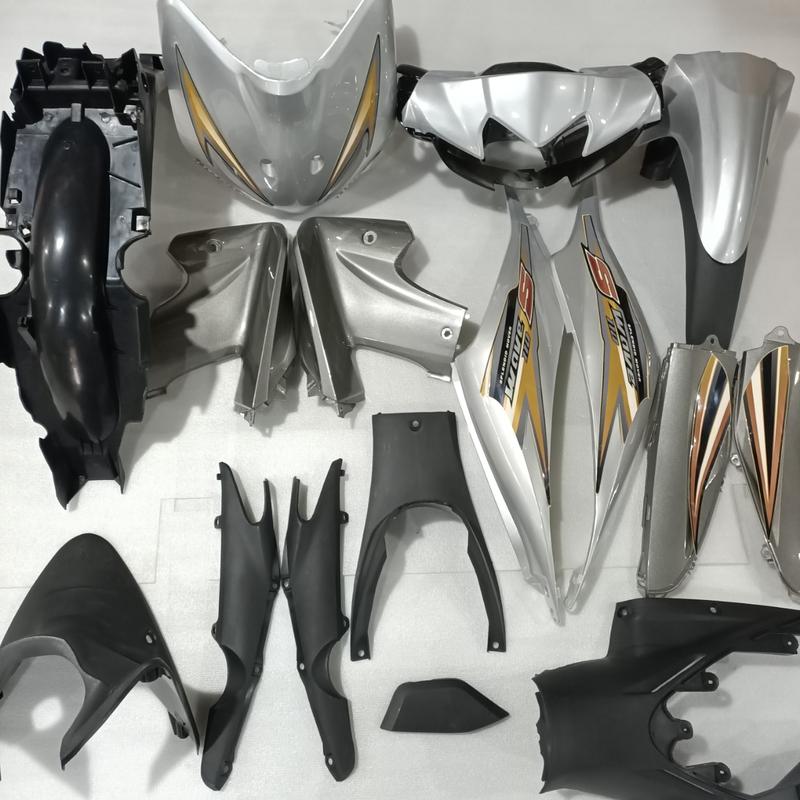  Bộ dàn áo xe WAVE S110 - RS110 màu Bạc đời 2009 đến 2010 nhựa ABS nguyên sinh - Tặng tem xe. 