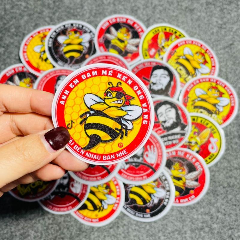 Combo 15 tem nhỏ Ong vàng - CLB Yêu xe, tem nhỏ kích thước 6cm, dán trang trí, dòng tem chịu nước bền nhiệt và có thể dán ngoài trời, Tem dán decal Ong vàng dán xe tải, tem kèn hơi dán xe tải Nhãn Dán