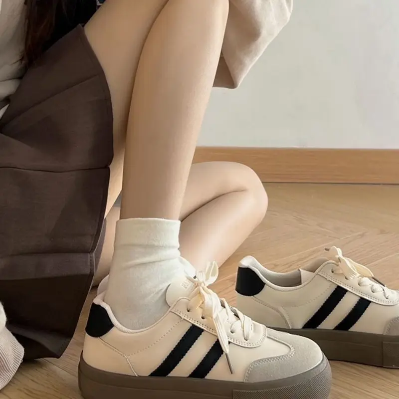 Giày vải retro đế bệt 2025 Phối màu be-nâu đối lập họa tiết sọc kẻ tôn dáng thiết kế đế dày thoáng khí đa năng công sở & dạo phố 8