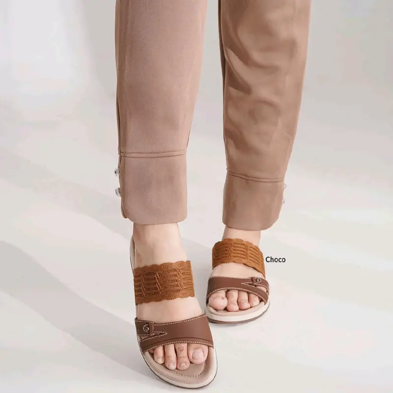 GISSELA SLIP ON 0