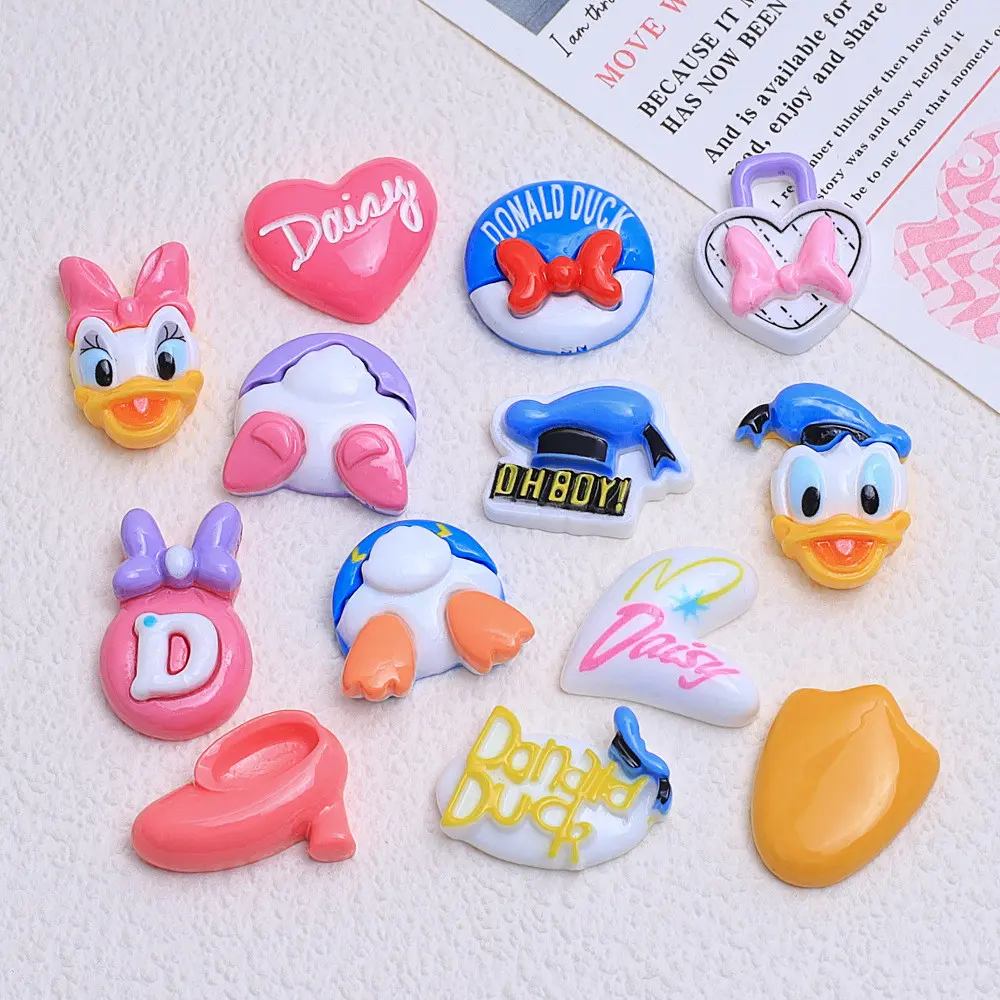 Jibbitz DIY Charm Karakter 3D Kartun PVC Clay | Aksesoris Hiasan Sandal berlubang lucu AV