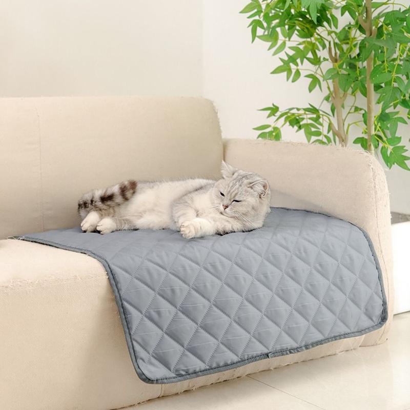 Practical Oxford Cloth Dog Cooling Mat Waterproof Reusable Dog Pee Pad Moisture-proof Dirtresistant Pets Absorbent Diaper Home 7