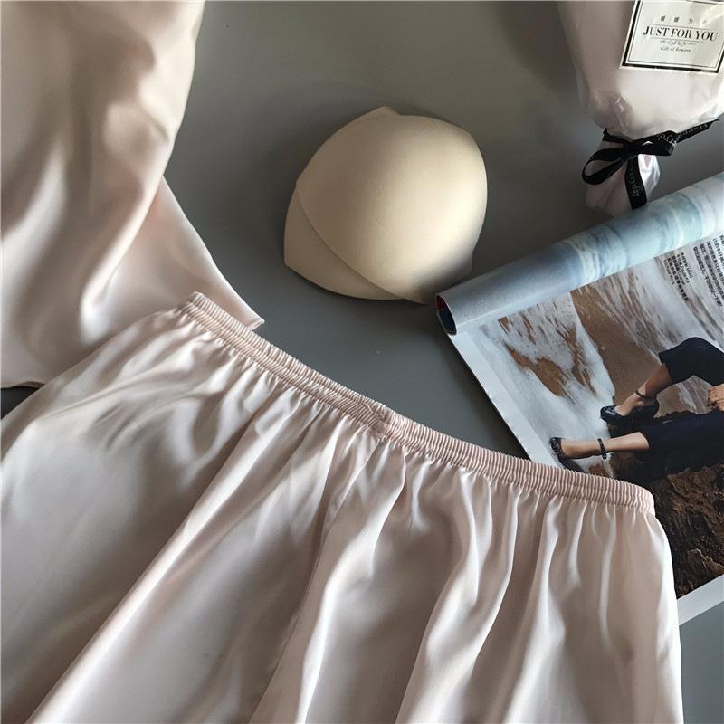 Product Introduction of Women's Underwear Women's Camisole Dress Set Ice Silk Lightweight Nightdress Home Nightdress Soft and Comfortable sexy pajamas 8
