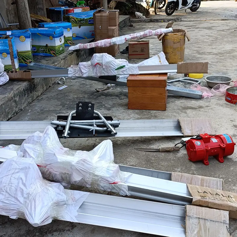 Máy đầm thước gạt bê tông chạy điện- đầm thước gạt bê tông chạy điện dân dụng 5