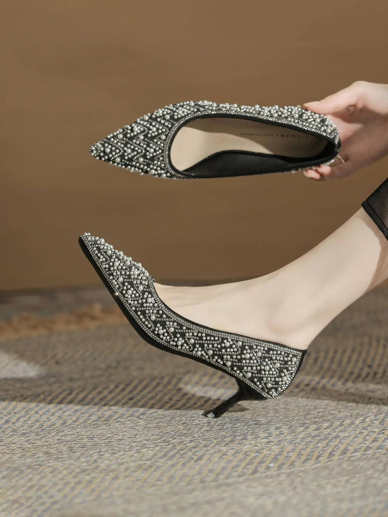 Women's Elegant Glittering Pointed Toe Stiletto Heels, Trendy Exquisite Slip on High Heel Shoes, Fashionable Heels for Party & Daily Wear