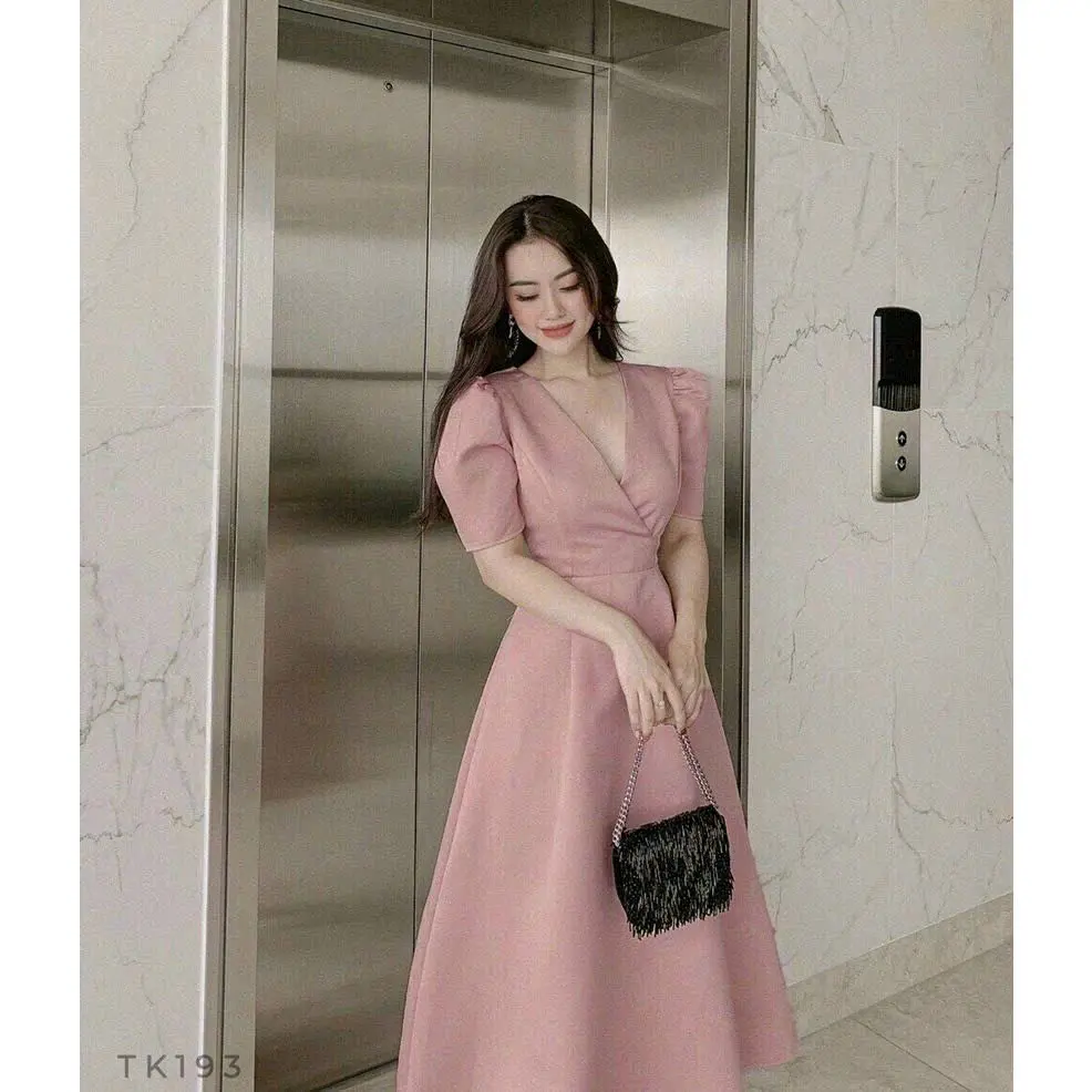 Bigsize 50-90kg: Đầm cổ V dự tiệc