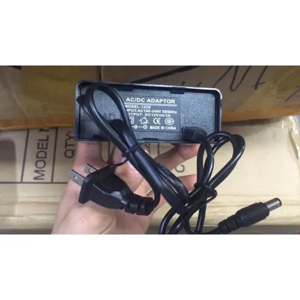 Nguồn 12V 2A treo tường Camera - Adapter Cho Camera 1