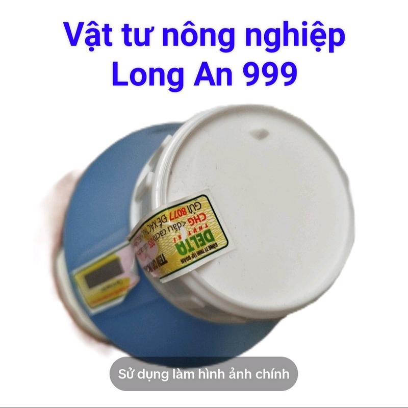 Chai nhựa TRẮNG nắp trắng BASTAR 200.S. L thể tích 900ml dùng chứa nước, chất lỏng bảo quản tốt hơn những chất lỏng sẽ được chứa bên trong chai nhựa HPVE nguyên sinh chống rĩ nước Đựng Gia Vị