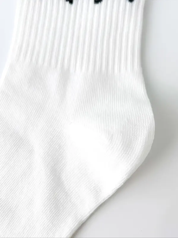 Men's Letter Print Mid-calf Socks, Casual Comfy Breathable Socks for Daily Wear, Men's Socks for All Seasons 4