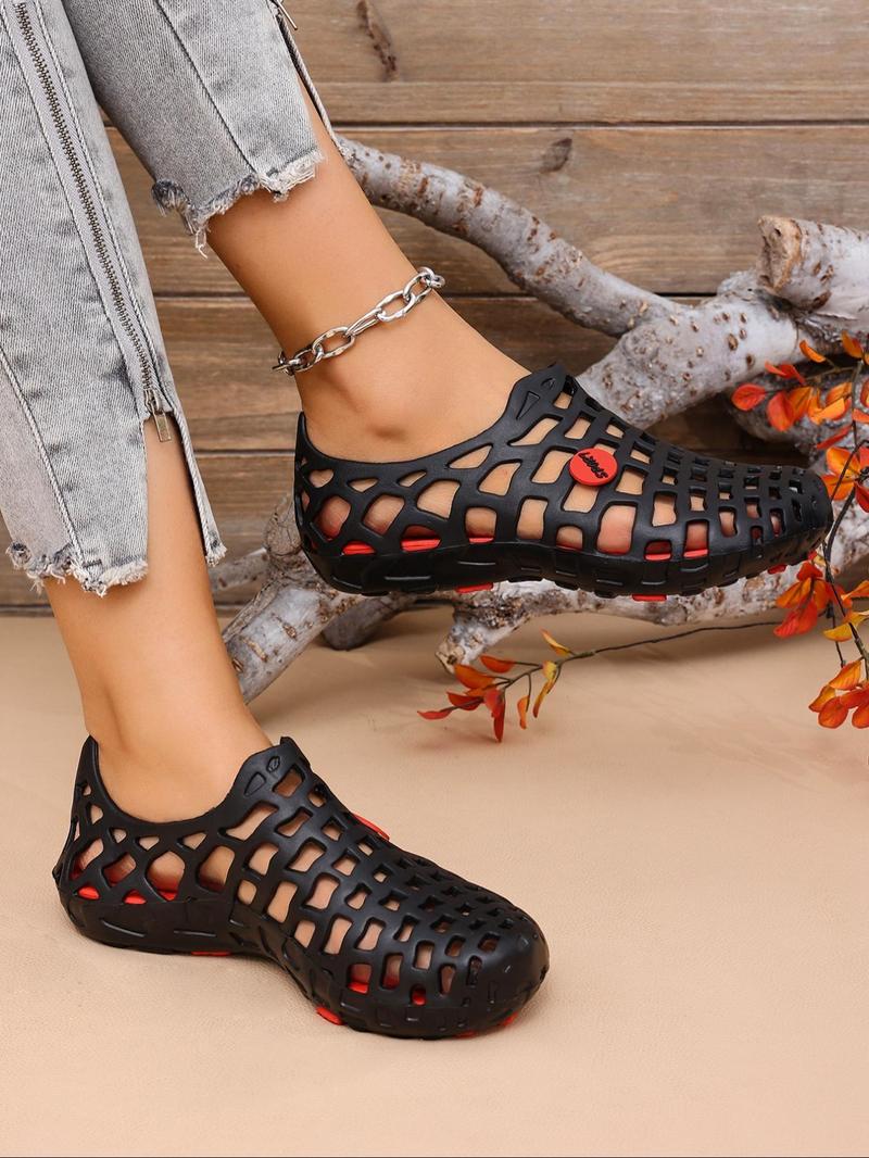Product Introduction of Unisex Minimalist Plain Color Hollow Out Design Clogs, Casual Comfortable Soft Sole Clogs, Trendy All-match Clogs for Summer Beach Vacation, Footwear 2