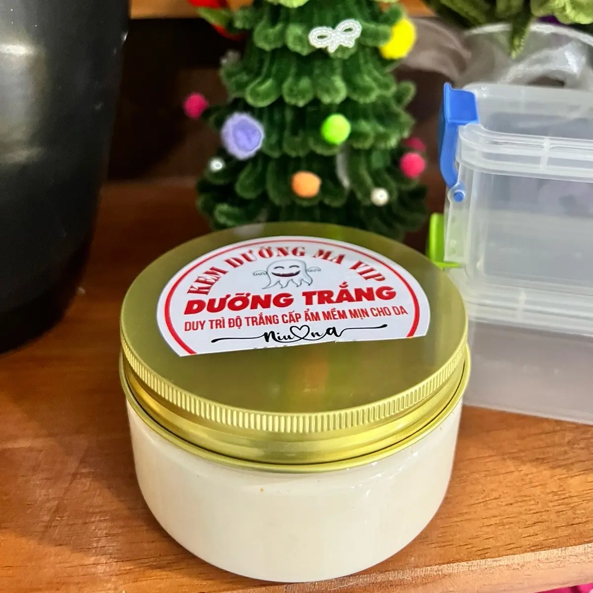 250gr kem ma vip (vừa dưỡng vừa kích trắng) Kem Body
