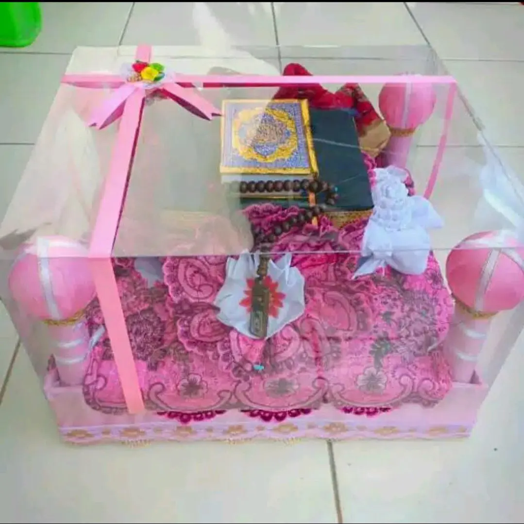 Mahar nikah hantaran seperangkat alat sholat lengkap segi empat Mika