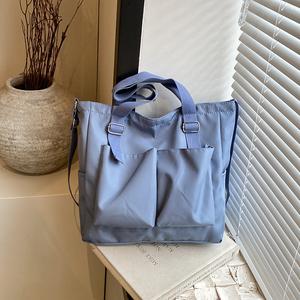 Beg Wanita, Fesyen Baru, Kapasiti Besar, Sesuai untuk Ulang-alik, Pelajar, Buku, Perdagangan Luar Negeri, Gaya Jepun dan Korea, Poket Berganda, Bahan Kanvas, Beg Selempang, Beg Bahu Tote Bags