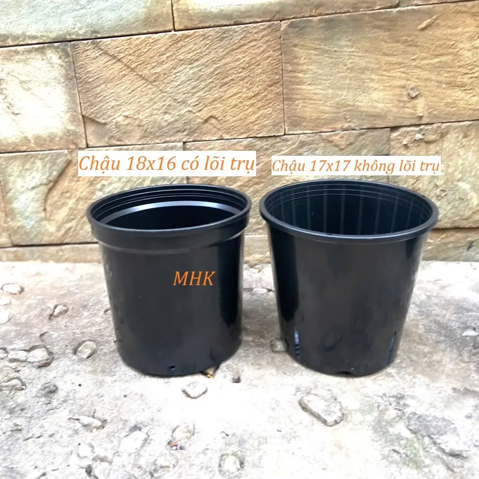 Chậu 18x16 có lõi trụ và chậu 17x17 không lõi trụ , chậu nhựa đen Thakico , sx tại Việt Nam .