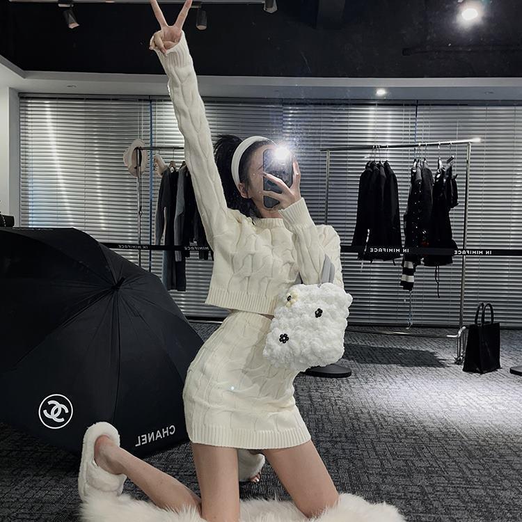 Product Introduction of Bộ Đồ Áo Len Dệt Kim, Phong Cách Người Nổi Tiếng Trên Internet Cùng Phong Cách, Dành Cho Nữ, Ôm Sát, Dày Dặn, Dài Tay, Thiết Kế Xoắn, Cạp Cao, Váy Bodycon, Bộ Hai Mảnh, Thích Hợp Cho Mùa Thu / Đông 11