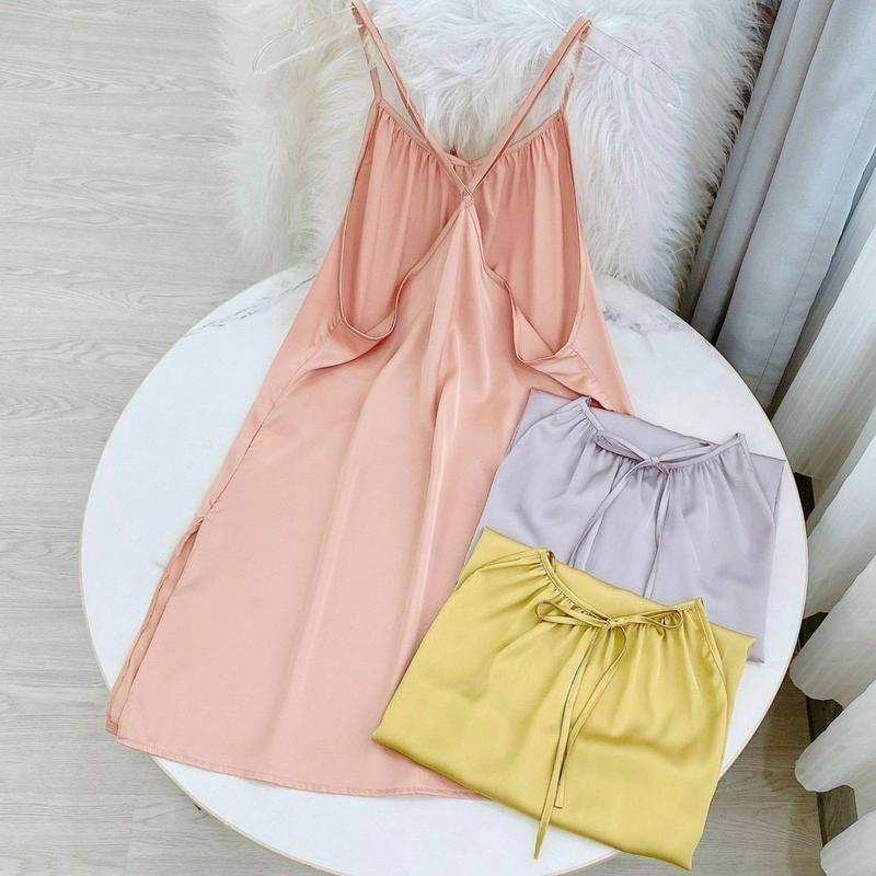 (Nhiều màu) Váy ngủ Lụa siêu mềm dáng suông xẻ 2 bên hông hách chân thon dài_V111 4