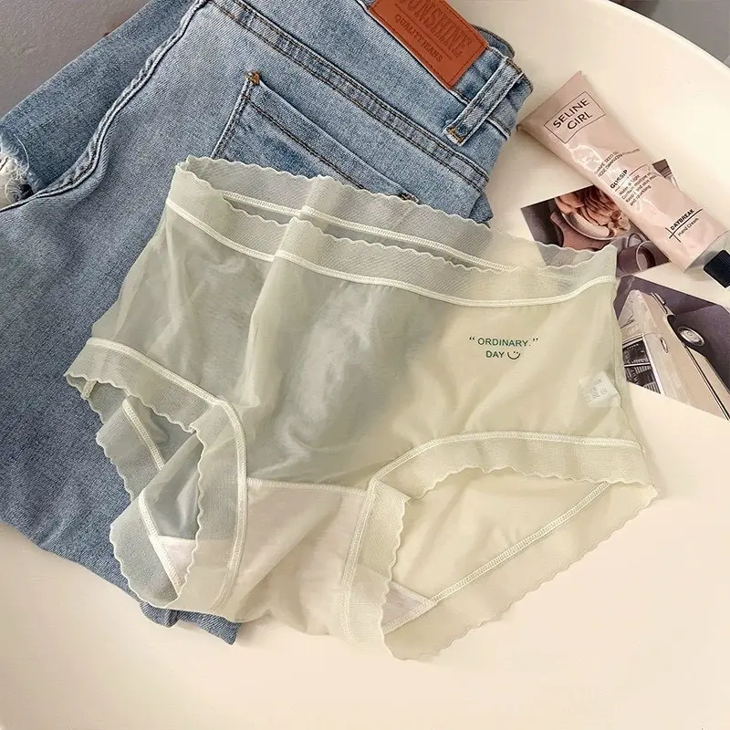 Combo 5quần chip nữ su lụa tàng hình điều hoà mềm mịn mát Women Tua Rua