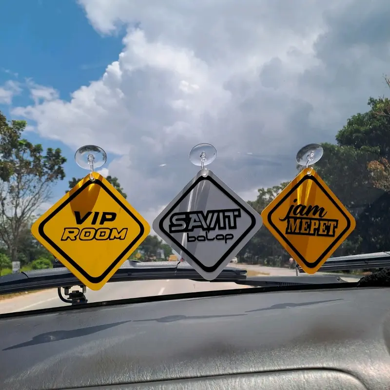 GANTUNGAN KACA MOBIL ( JAM MEPET ) 2