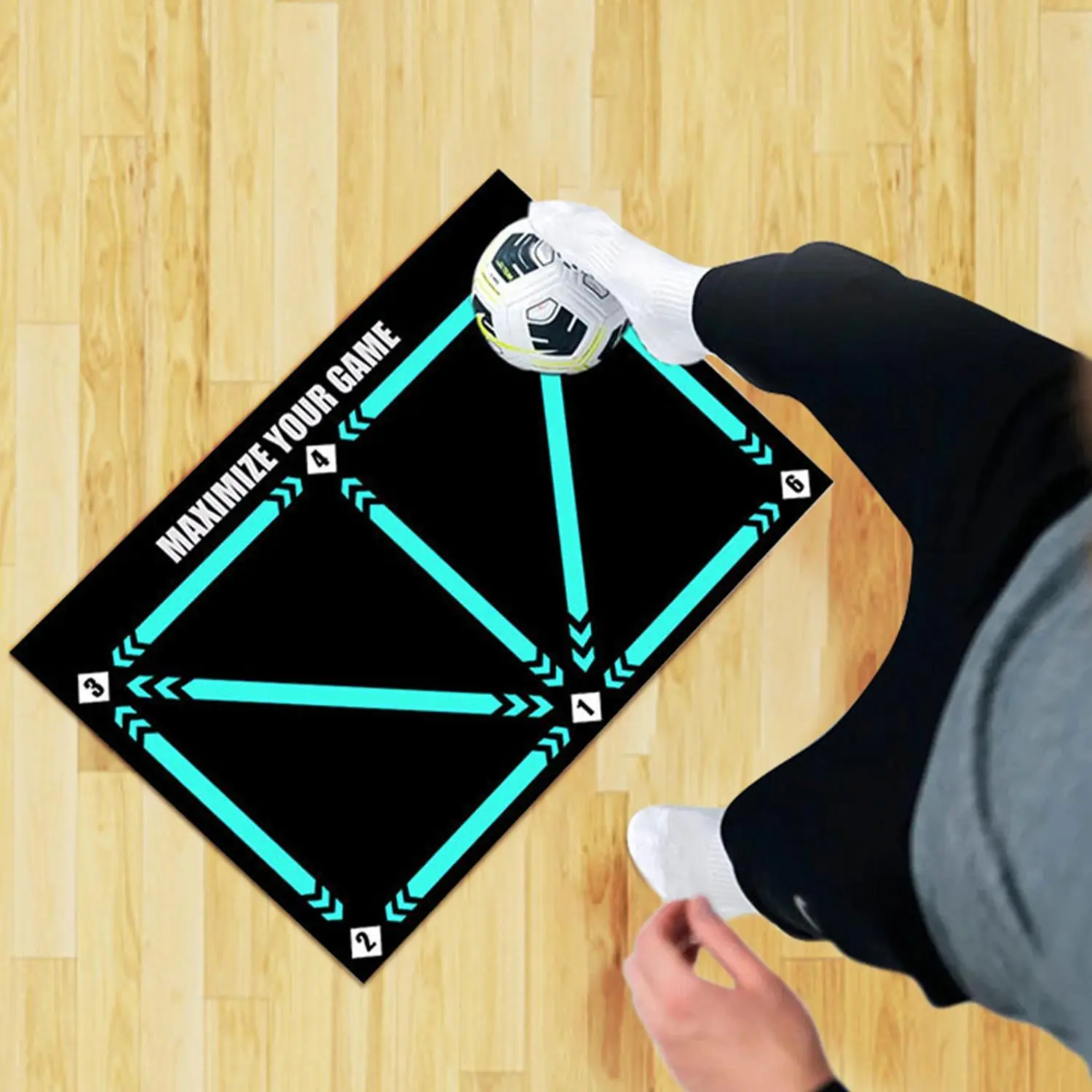 Football Training Mat, Silent Shock Absorption Football Training Tool, Sports Equipment for Indoor Outdoor Use