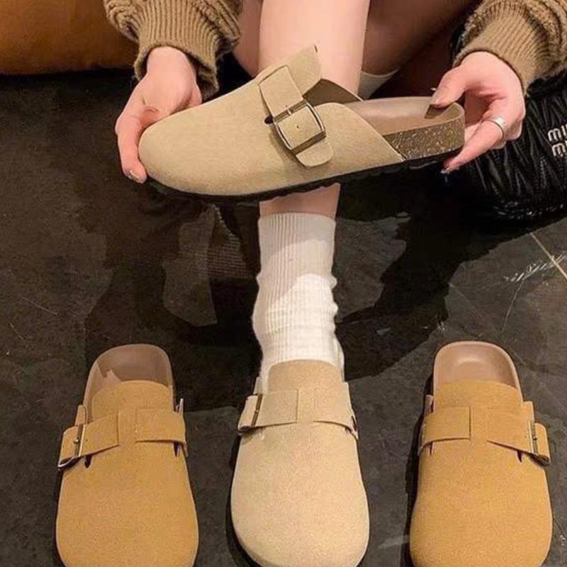 Sục nữ da lộn đế cao 3cm khóa vắt ngang T924 mã 15006