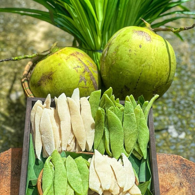 Khôi Nhi Food Mới mỗi ngày MỨT DỪA DẺO 2 VỊ - truyền thống lá dứa 500gr