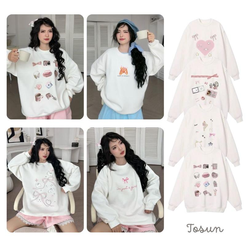 [TOSUN] BST Áo sweater nỉ bông trắng form rộng nhiều hình phong cách Coquette TOSUN S21 Nữ Women