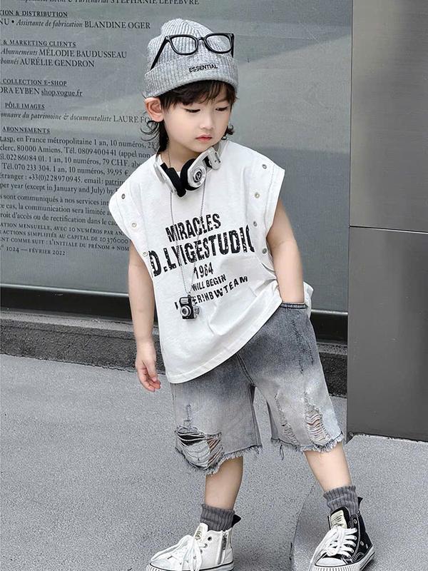 Bộ Áo Tank Top Trắng Thời Trang Kế Hợp Quần Jean Ngố Phong Cách Bé Trai