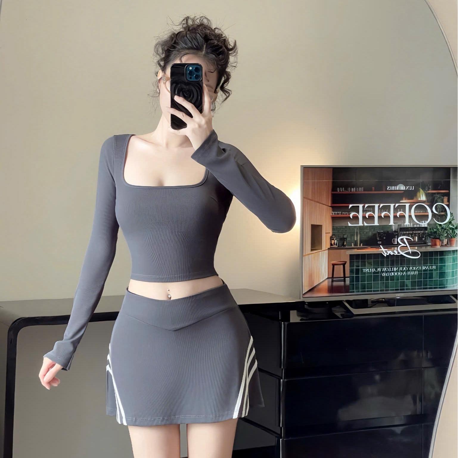 [MAISEY 2292] SET VÁY PHONG CÁCH THỂ THAO HỞ LƯNG DÀI TAY CÁ TÍNH