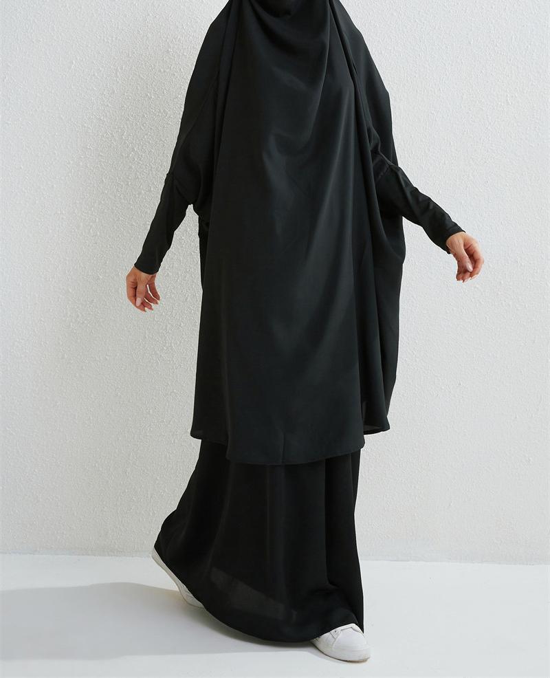 Product Introduction of Two-Piece High-Quality Large Size Clothing, Women's Clothing, Clothing Apparel, Solid Color Long Sleeve Skirt Long Robe 3