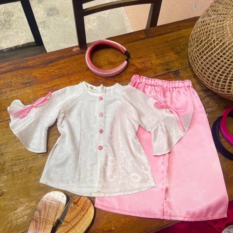 Bà ba tay xoè cho bé gái (Nhà may Xuka handmade)