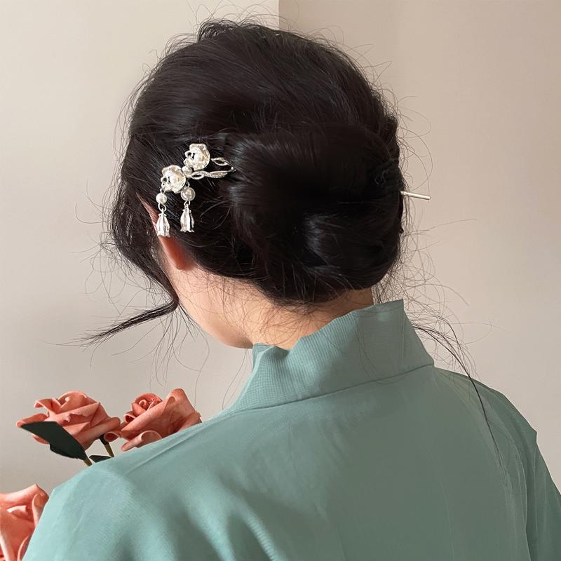 Product Introduction of Hanfu Chinese Style Hairpin Ancient Style High-end Hairpin Iris Lily of the Valley Hairpin Pearl Flower Tassel Hairpin 5