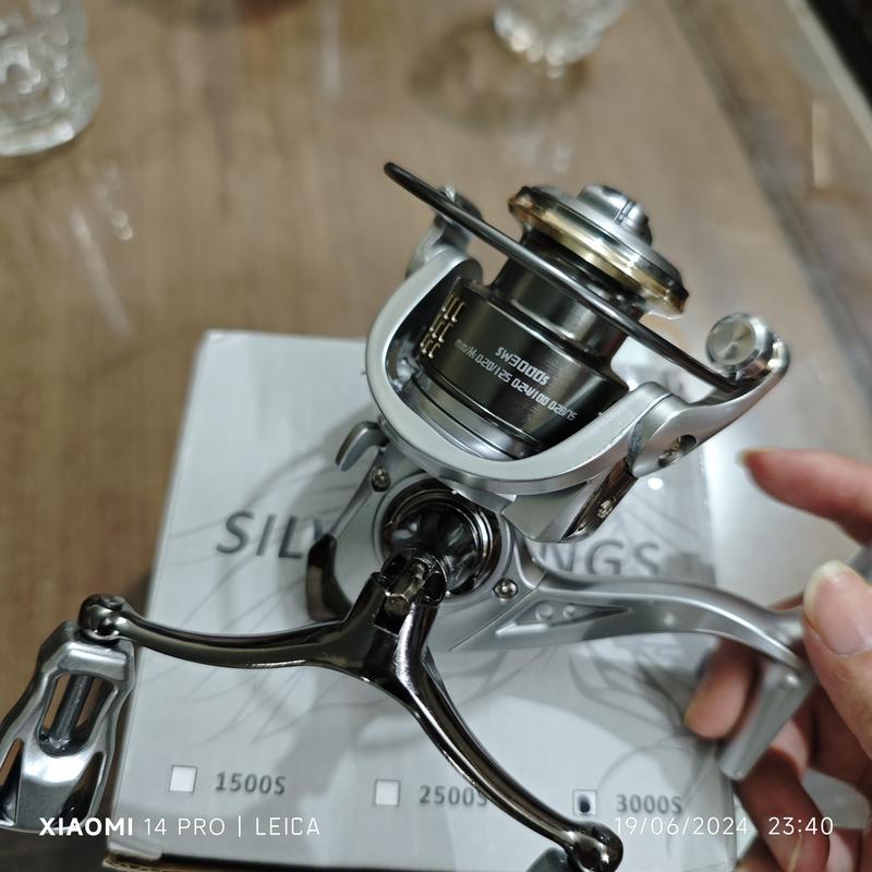 Máy câu lure Silver Wings Double SW2500S và SW3000S - Kim loại tay quay Đôi câu cá fishing